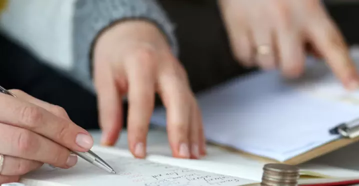 Comment calculer les budgets des CSE de moins de 50 salariés