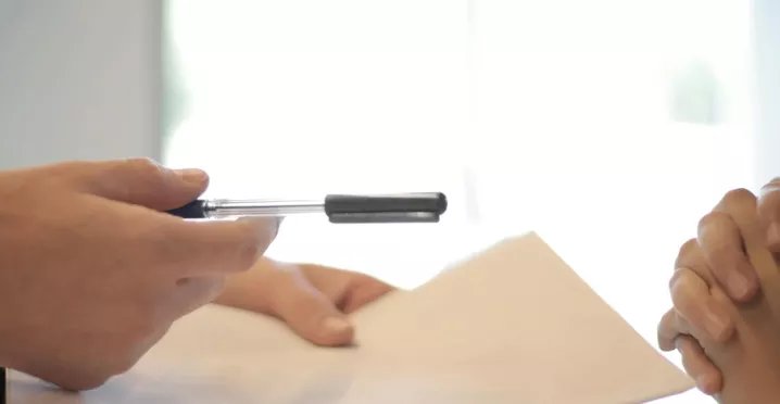 Départ en congés : quelles sont vos obligations légales ?