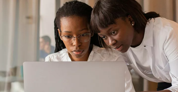 Tout savoir sur la prime d’ancienneté : droits, calculs, obligations