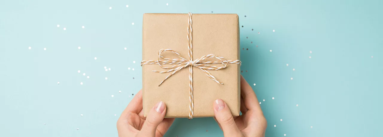 Fidélisez vos équipes en mettant en place des cadeaux d'ancienneté dans votre entreprise !