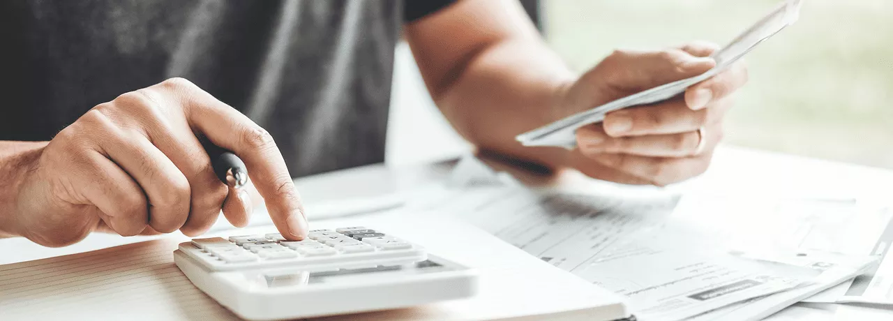 Prime de 13ème mois : avantages et inconvénients