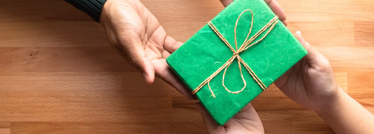 Secret Santa au bureau : faites plaisir à tous les coups !