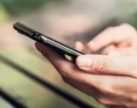 Smartphone en main