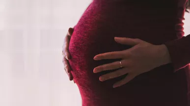 Aije droit aux titres-restaurant pendant mon congé maternité