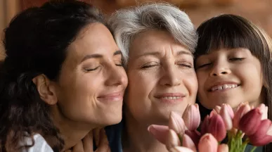 La fête des mères ne se célèbre pas qu’en famille, c’est aussi l’occasion d’honorer les mamans en entreprise ! À travers cette initiative, le Comité social et économique (CSE) a l'opportunité de témoigner sa reconnaissance et de renforcer les liens au sein de l'équipe. Quel cadeau de fête des mères CSE choisir ? Cet article explore les meilleures idées pour faire plaisir aux mamans parmi vos salariées