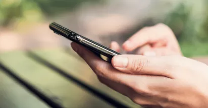 Smartphone en main
